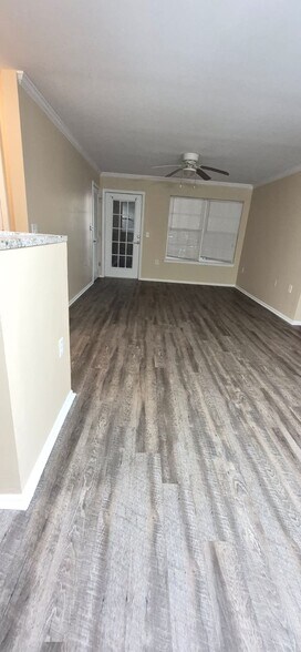 Building Photo - 50 Pebble Beach Cv