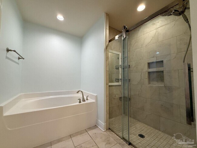 Building Photo - 1456 Camrose Pl