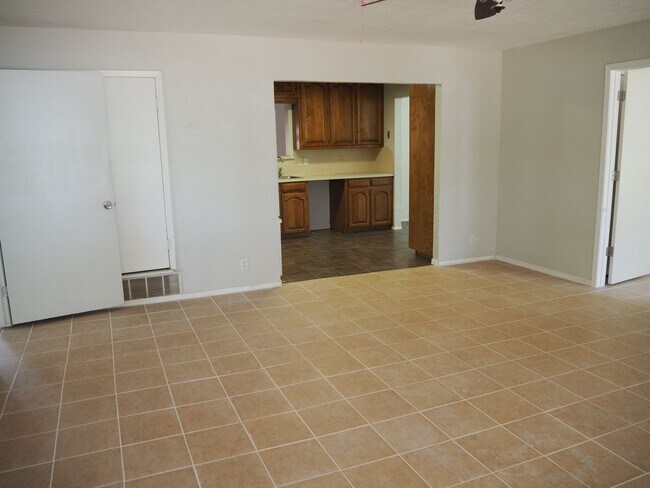 Building Photo - 7118 FM2931