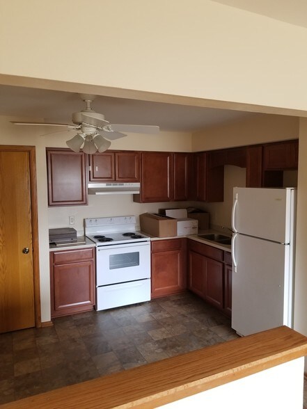 Remodeled Kitchen - 320 Cedar Ct