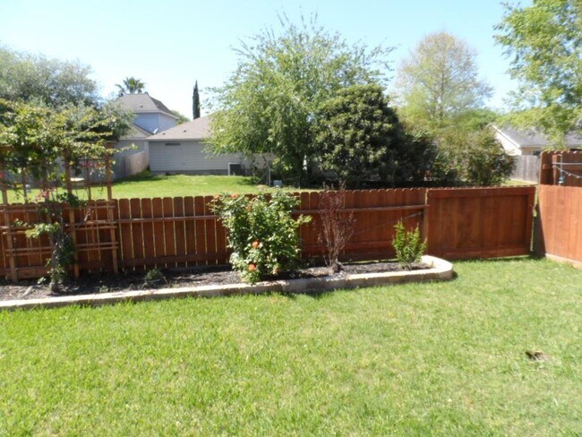 Building Photo - 159 Snug Harbor Dr