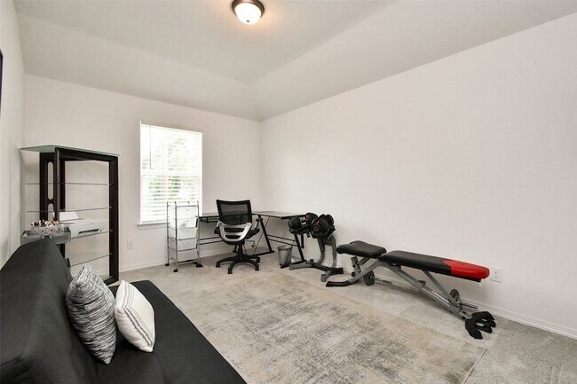 Building Photo - 8922 Stanley Oak Dr