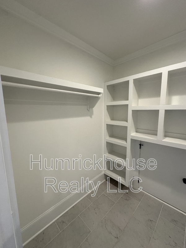 Building Photo - 1808 Berryhill Rd