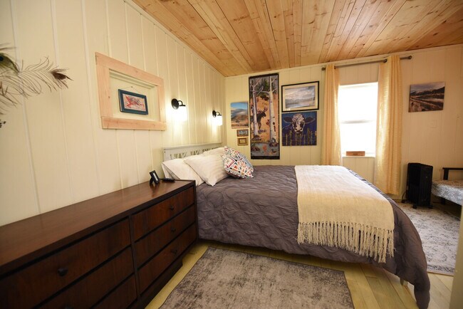 Building Photo - 759 MT-2