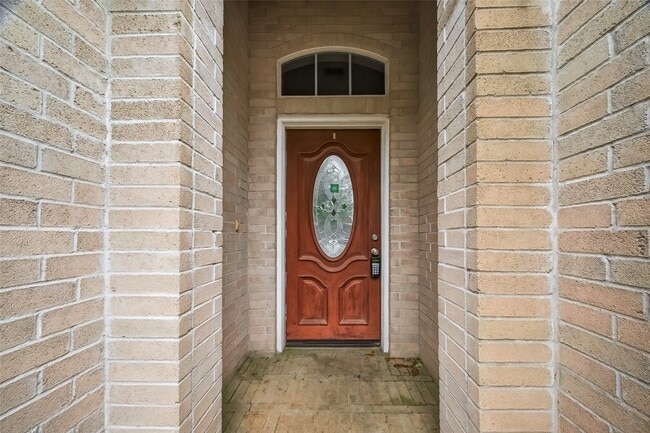 Building Photo - 9022 Clearwood Landing Blvd