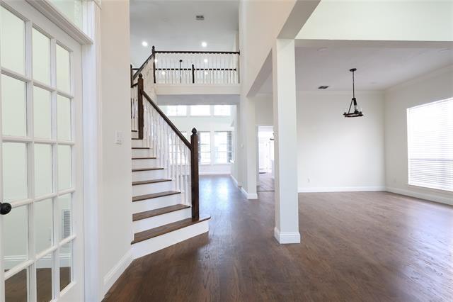 Building Photo - 5901 Louisville Dr