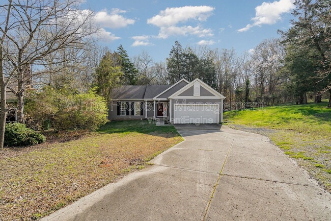 Building Photo - 11100 Deerpath Ct
