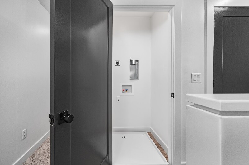 Building Photo - 487 W 620 N