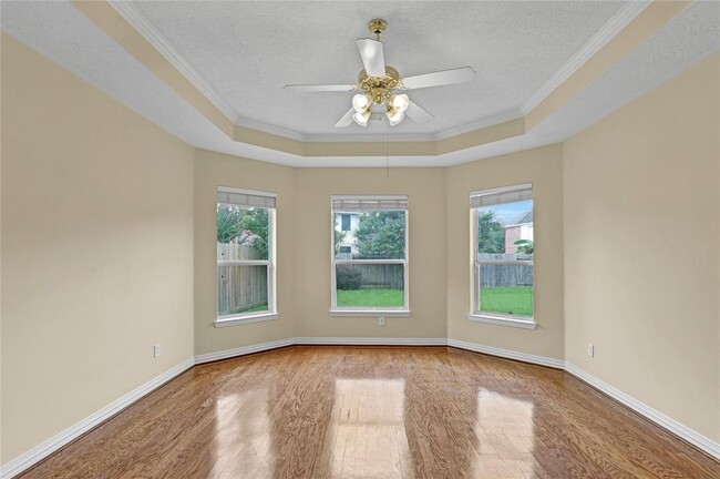 Building Photo - 2416 Spoonbill Dr