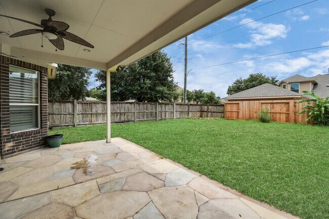 Building Photo - 26535 Ashwood Creek Ln