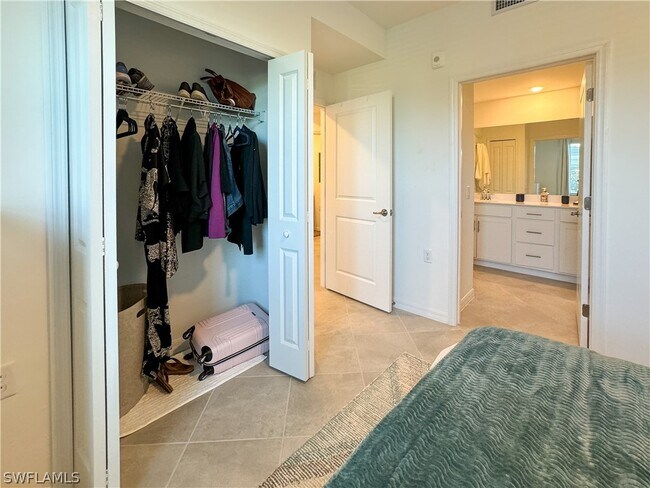 Building Photo - 5807 Double Eagle Cir