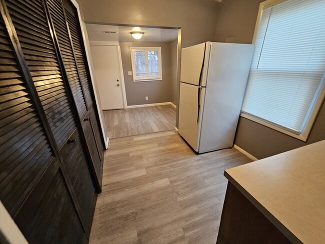 Building Photo - 45 Tarbell Ave