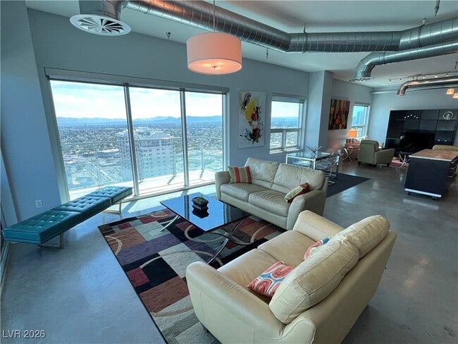 Building Photo - 200 Hoover Ave