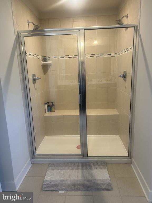 Building Photo - 105 Cabbage White Dr