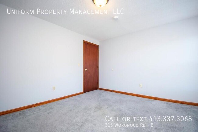 Building Photo - 315 Woronoco Rd