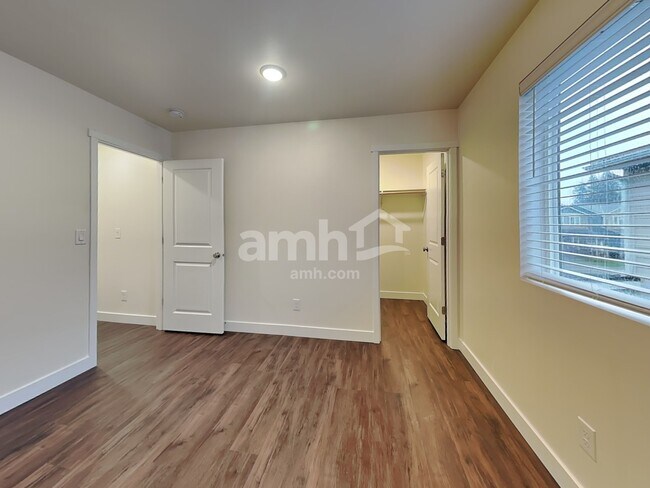 Building Photo - 7918 Verona Loop