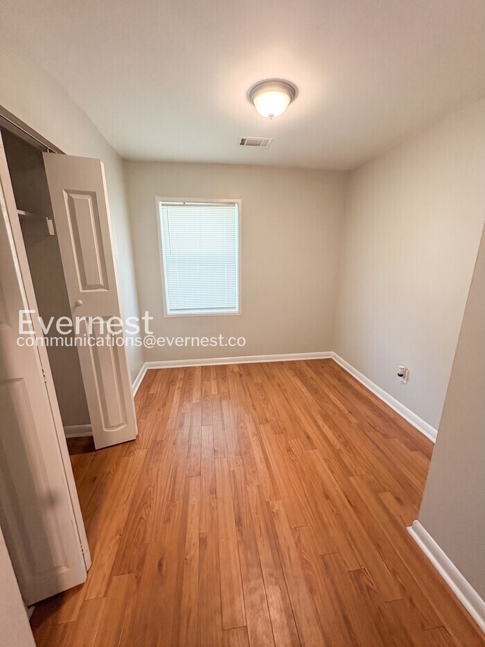 Building Photo - 6631 Baldwin Ct