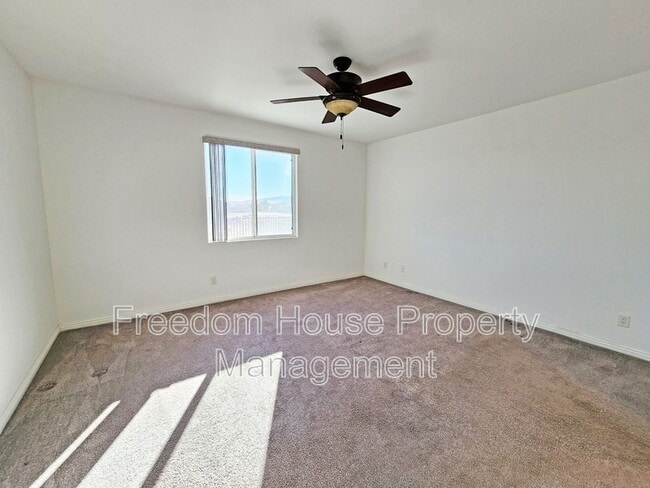 Building Photo - 3543 E Wallowa Dr