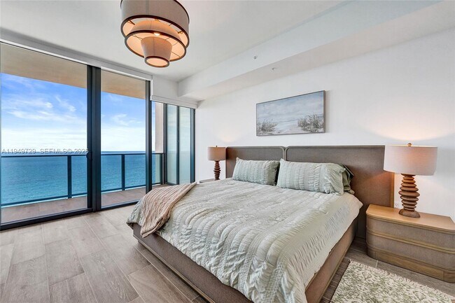 Building Photo - 900 N Ocean Blvd