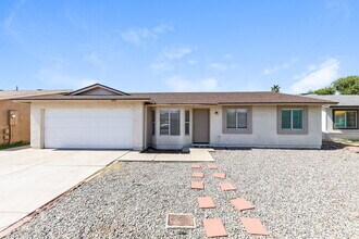Building Photo - 6634 W Pima St