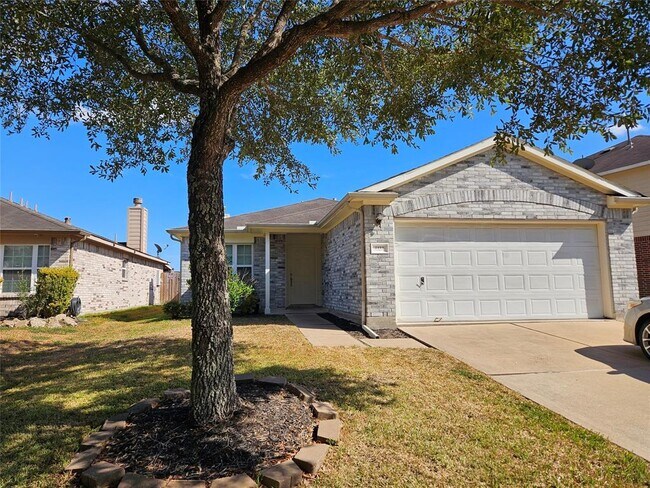 Building Photo - 2115 Summit Meadow Dr