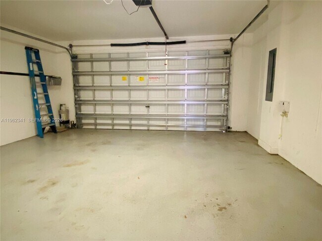 Building Photo - 8353 NW 38th St