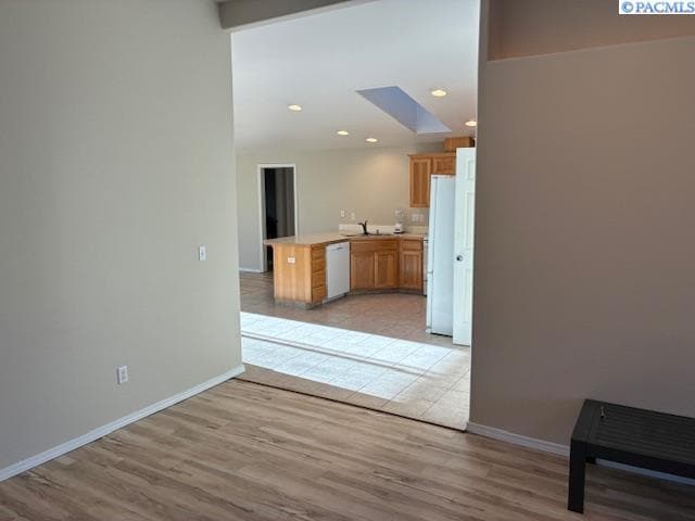 Building Photo - Great Back Yard! Lawn Care Included