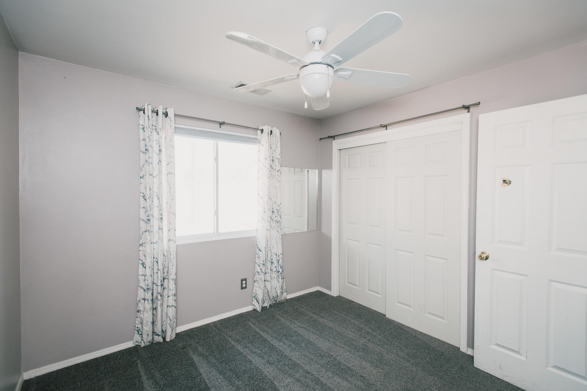 Building Photo - 10228 Belnap Pl