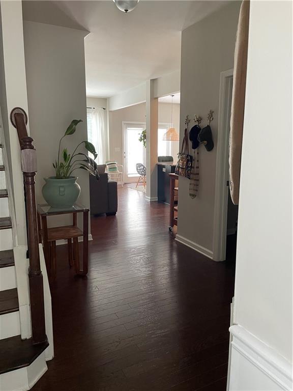 Building Photo - 7105 Elmwood Ridge Ct