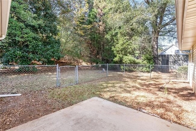 Building Photo - Overwood - Auburn