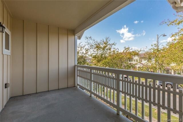 Building Photo - 469 Manawai St