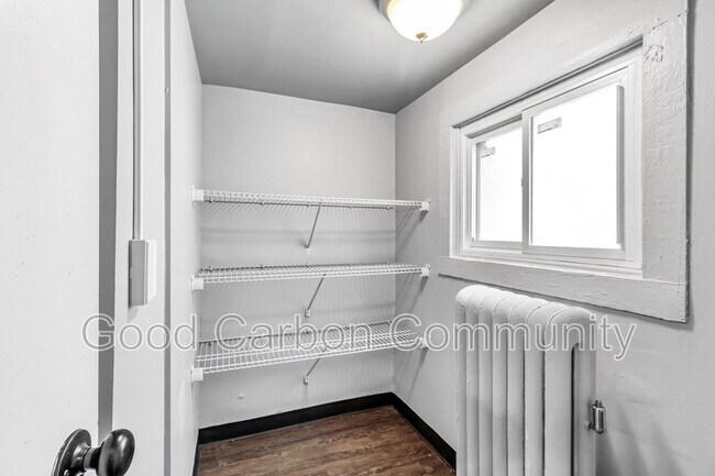 Building Photo - 618 Elmwood Ave