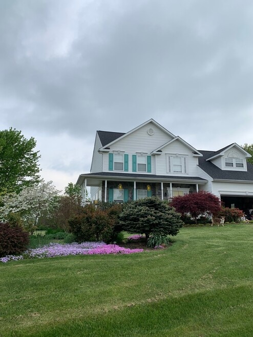 Building Photo - 107 Wheat Field Terrace
