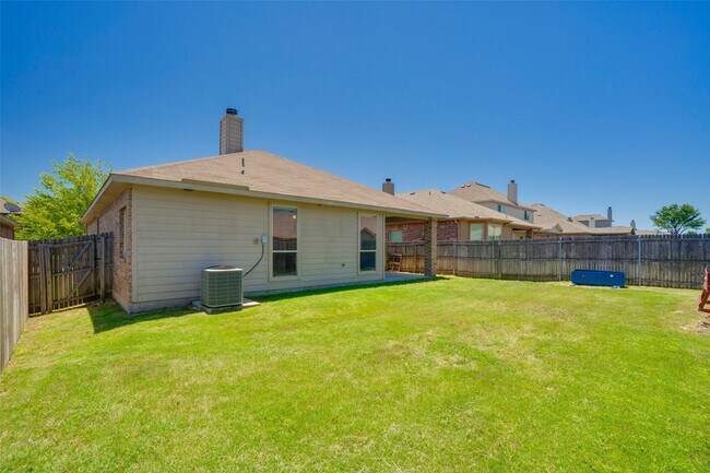 Building Photo - 1437 Castlegar Ln