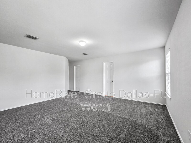 Building Photo - 4012 Country Ln