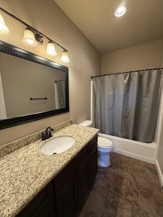 Building Photo - 6645 Jasper Cir