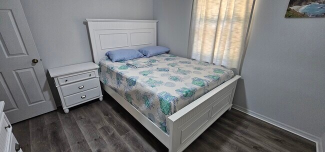 Building Photo - 9331 Stubenville Ave