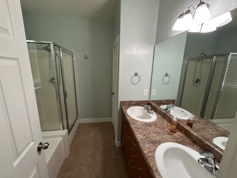 Building Photo - 2768 Augusta Dr
