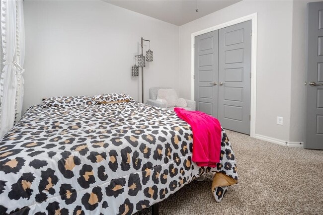 Building Photo - 18644 Groveton Blvd