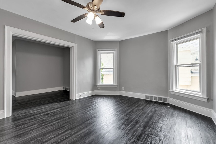 Building Photo - 36 Callodine Ave
