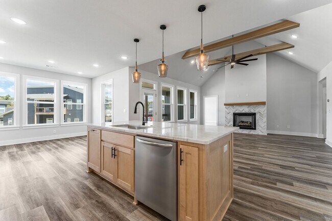 Building Photo - Modern Elegance: Spacious 4-Bedroom New Build with Private Back Porch