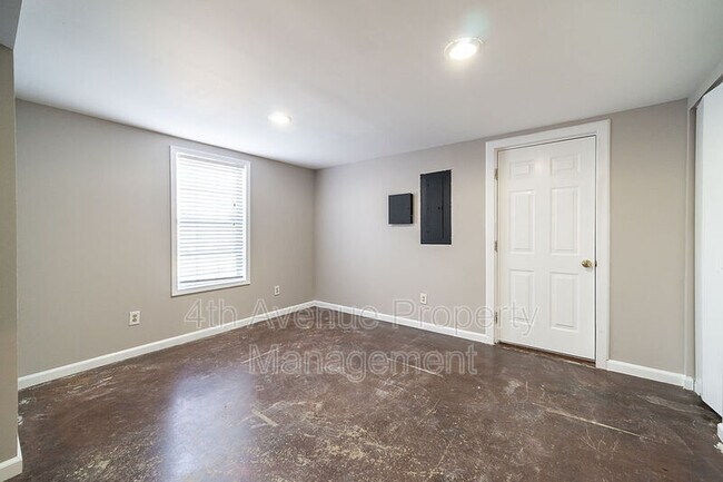 Building Photo - 50 Camerons Way