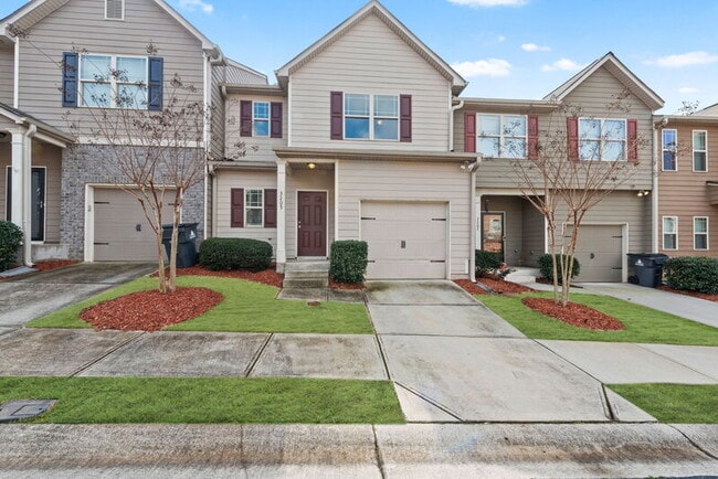 Primary Photo - 3205 Blue Springs Trace