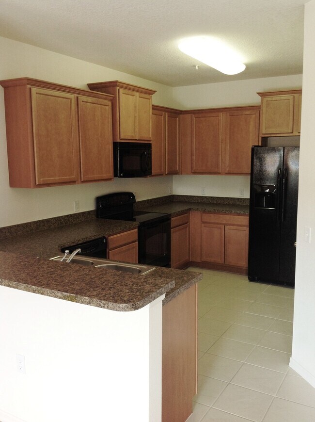 Building Photo - 2300 Betsy Ross Ln