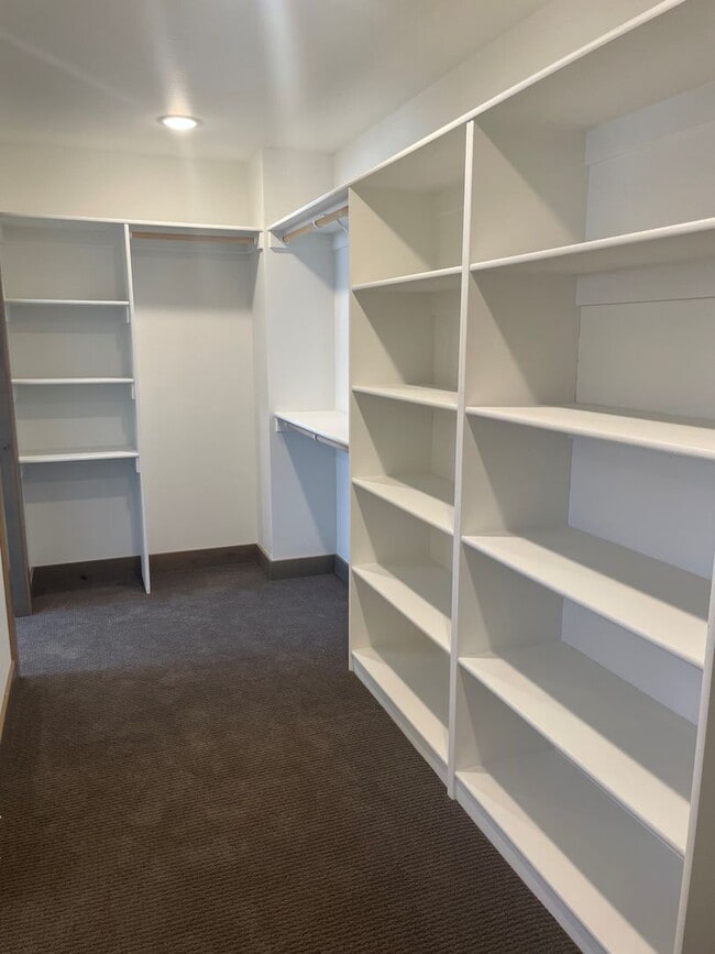 Building Photo - 36 Johnny Walker Ln