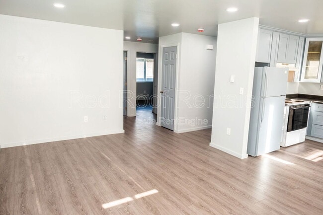 Building Photo - 3321 S Asotin St