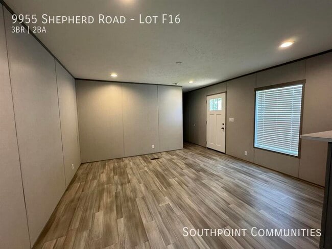 Building Photo - 9955 Shepherd Rd