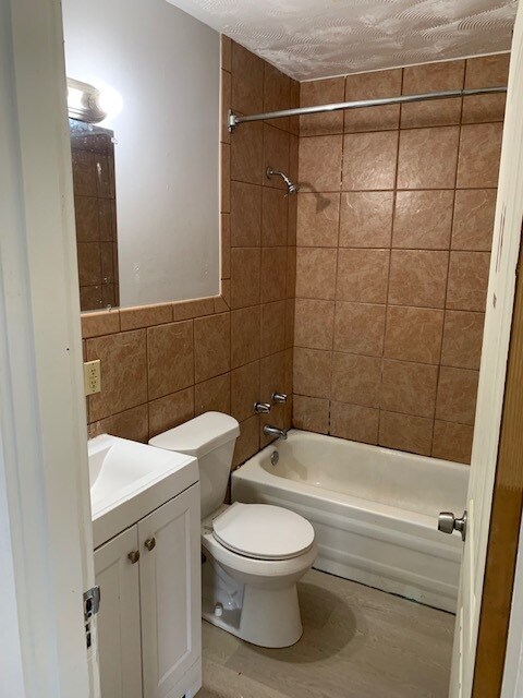 Building Photo - 123 N 41st St
