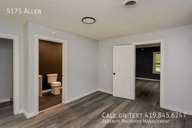 Building Photo - 5175 Allen-
