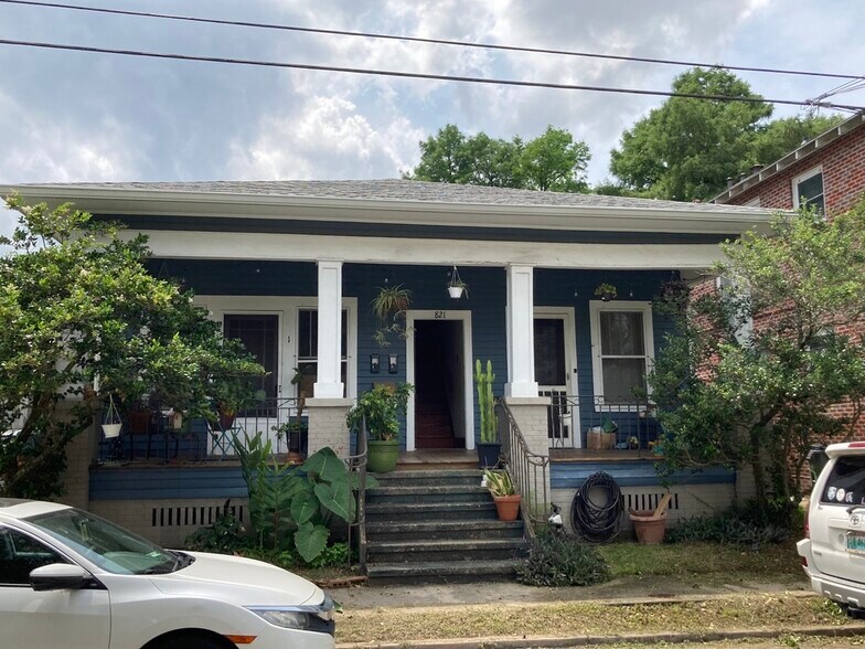 Apartment 2 is up stairs to the right - 821 N 8th St